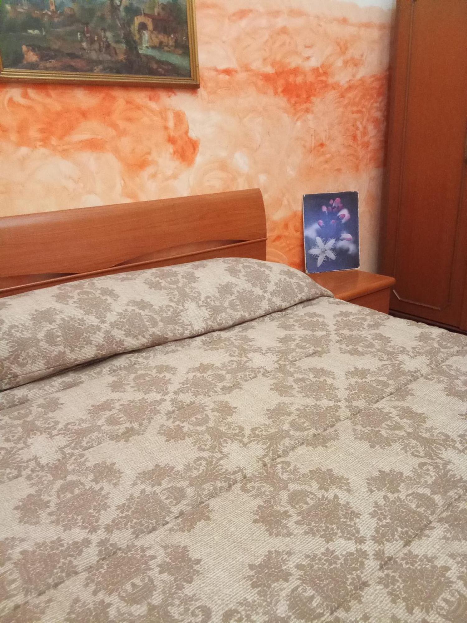 ホテル Casa Etna ランダッツォ エクステリア 写真